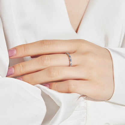 [Olivia JW]Sparkling Vibrant Round Shape Daily Ring
