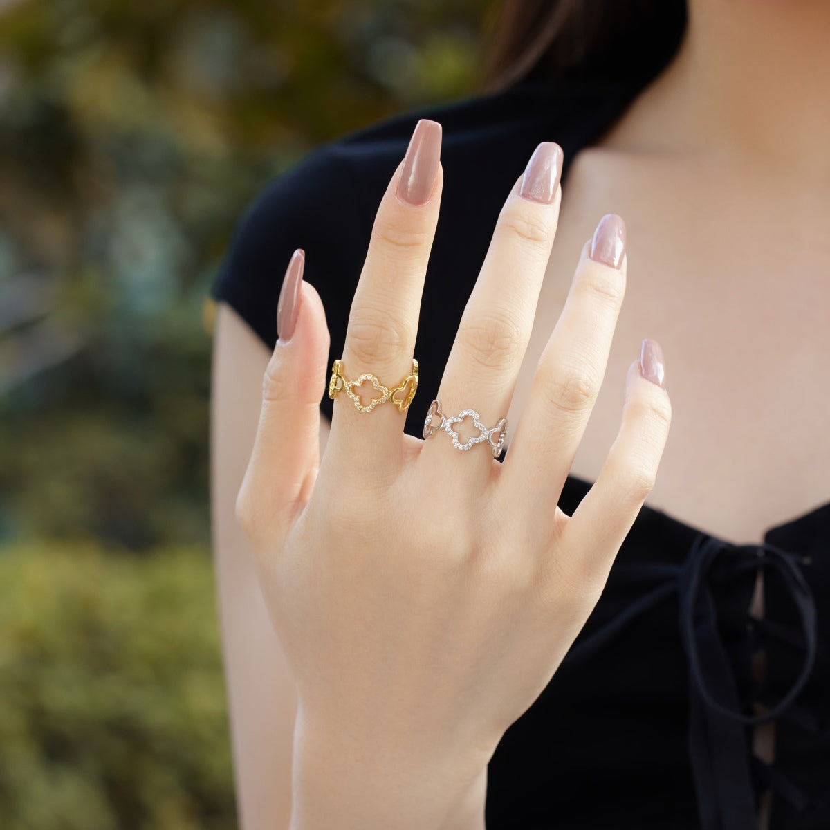 [Olivia JW]Hollow Design Four-Leaf Clover Flower Shape Ring