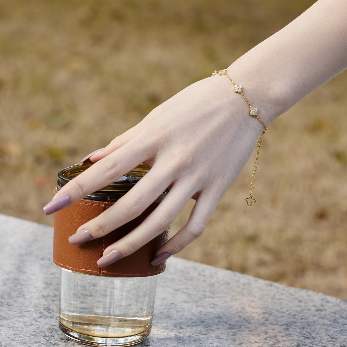 [Olivia JW]Four-Leaf Clover Hollow Butterfly Bracelet