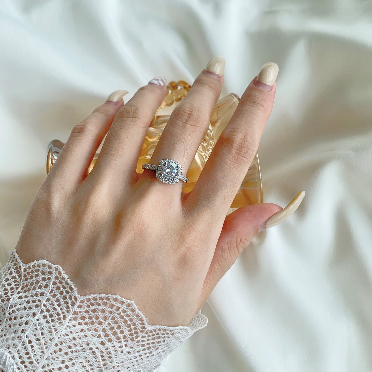 [Olivia JW]Dazzling Resplendent Round Cut Wedding Ring