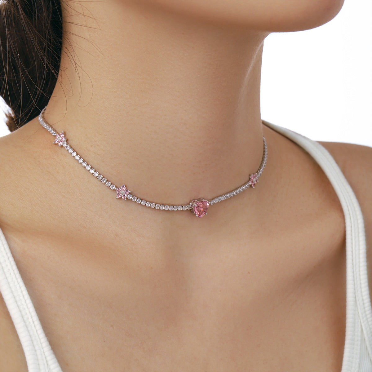 [Olivia JW]Dazzling Pink Heart Flower Necklace