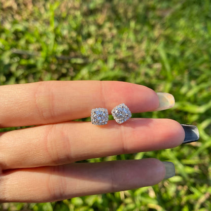 [Olivia JW]Classic Round Center Stone Stud Earrings