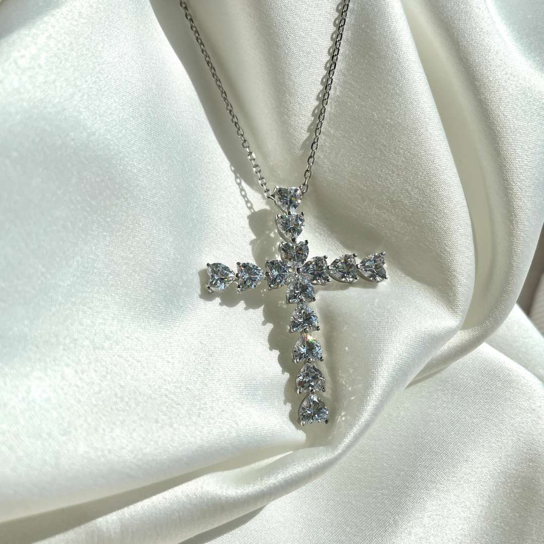 [Olivia JW]Radiant Cross Shape Necklace
