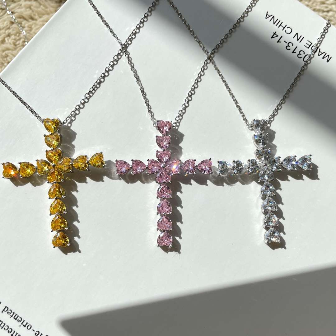 [Olivia JW]Radiant Cross Shape Necklace
