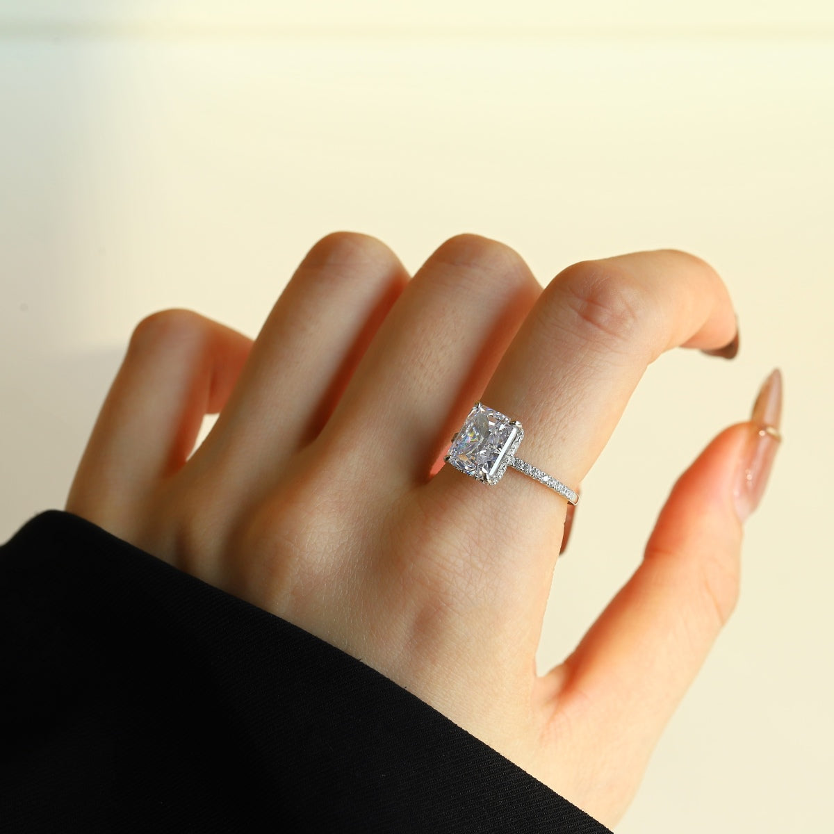 [Olivia JW]4.0 Carat Luxurious Engagement Ring