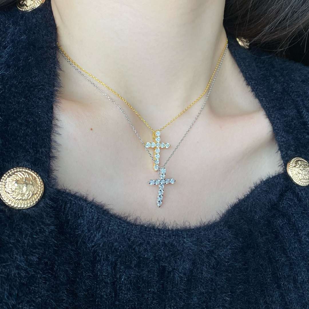 [Olivia JW]Unique Cross Shape Necklace