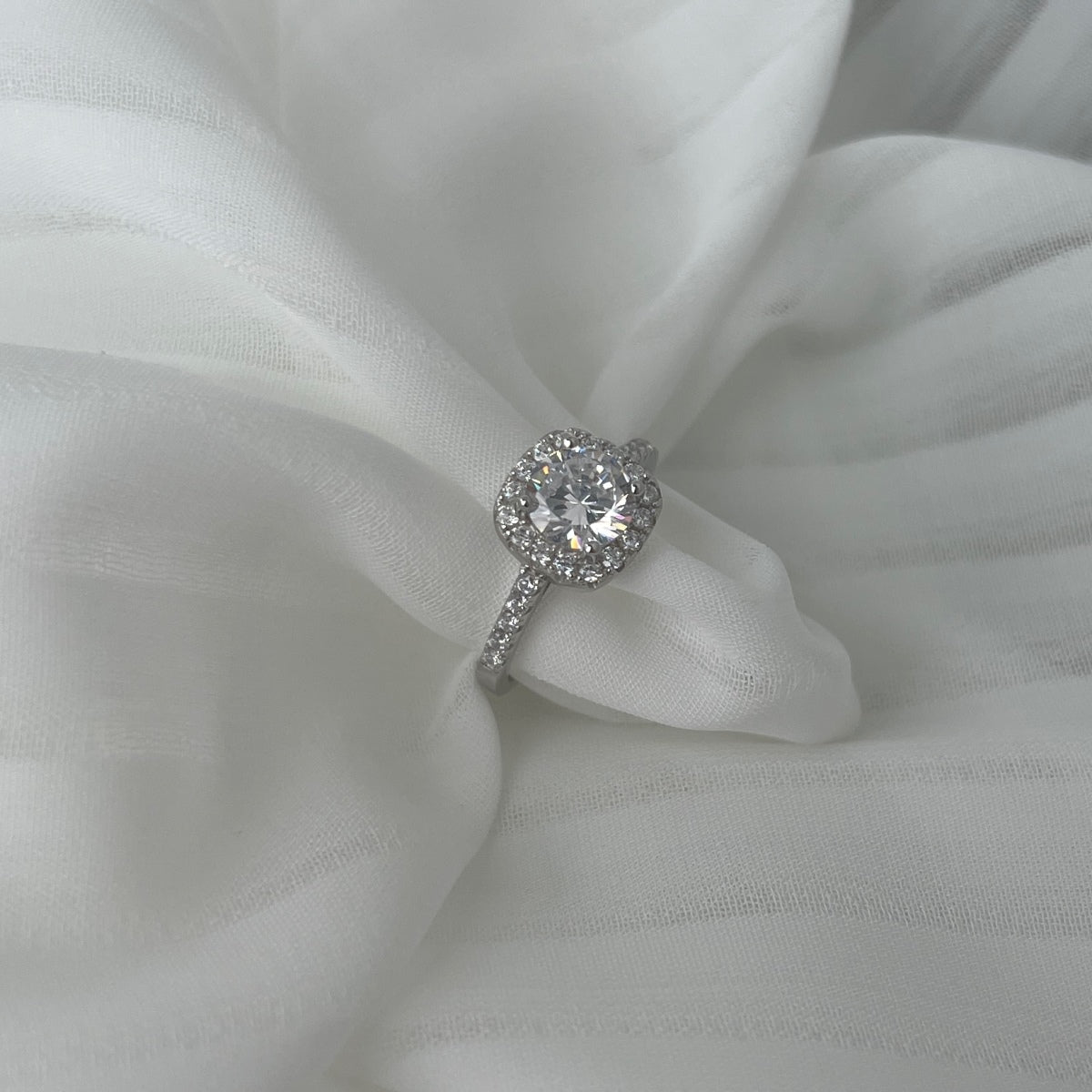 [Olivia JW]Dazzling Resplendent Round Cut Wedding Ring