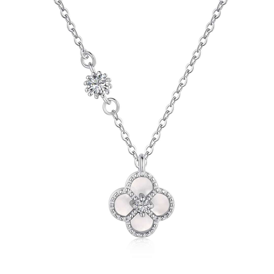[Olivia JW]Delicate Flower Shape Necklace