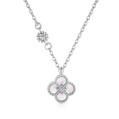 [Olivia JW]Delicate Flower Shape Necklace