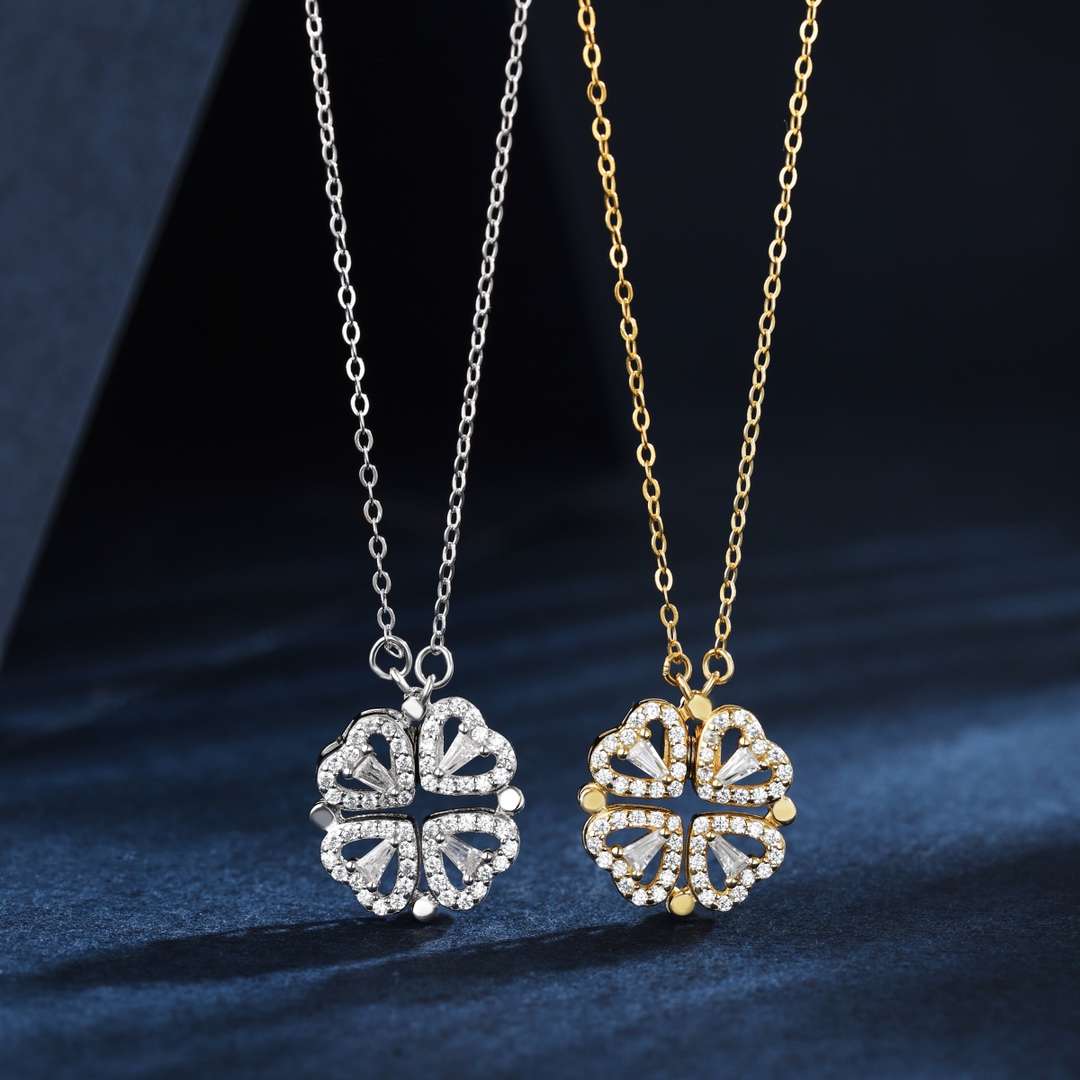 [Olivia JW]Ornate Heart Cut Flower Shape Necklace