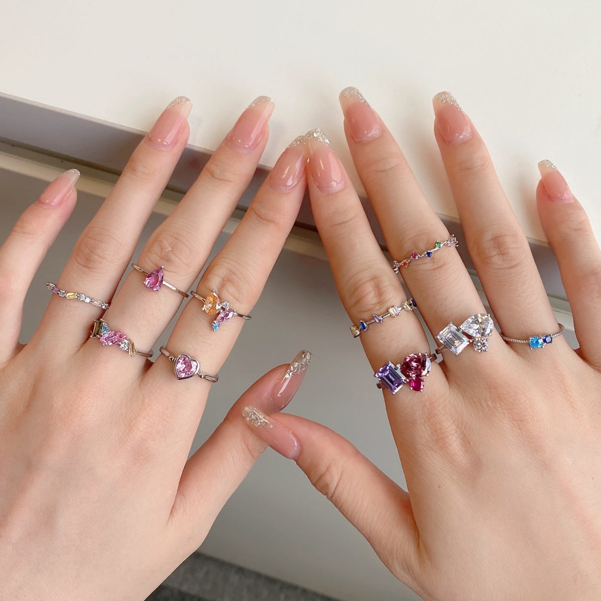 [Olivia JW]Radiant Colorful Round Cut Daily Ring