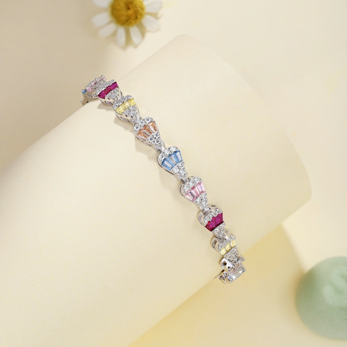 [Olivia JW]Radiant Water Drop Shape Daily Bracelet