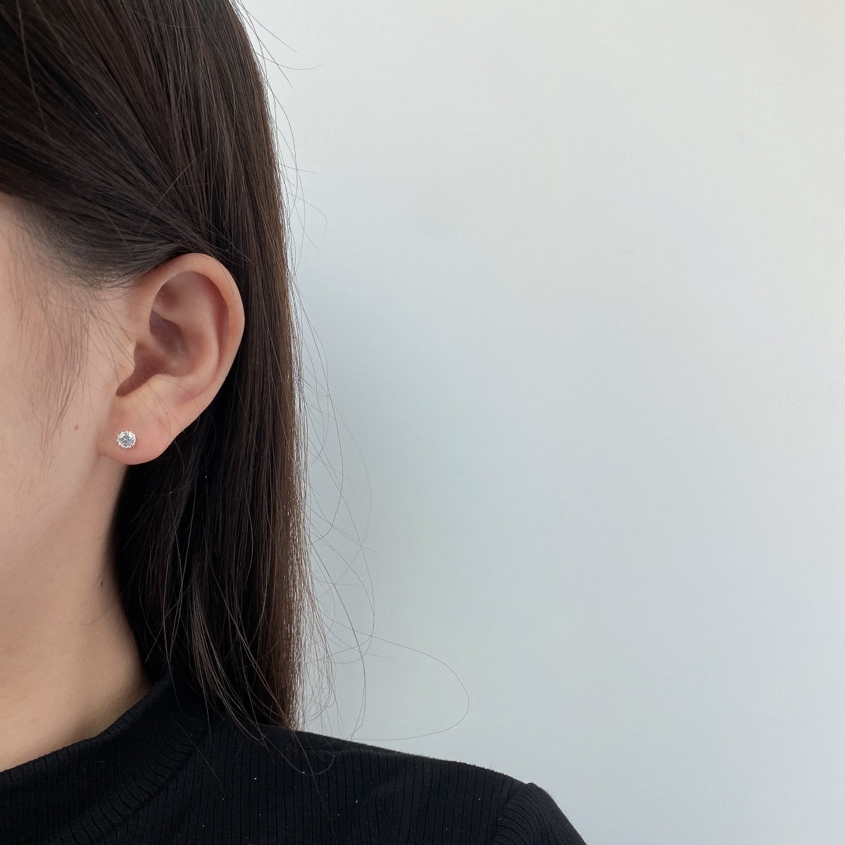 [Olivia JW]Sparkling Colorful Round Shape Earrings
