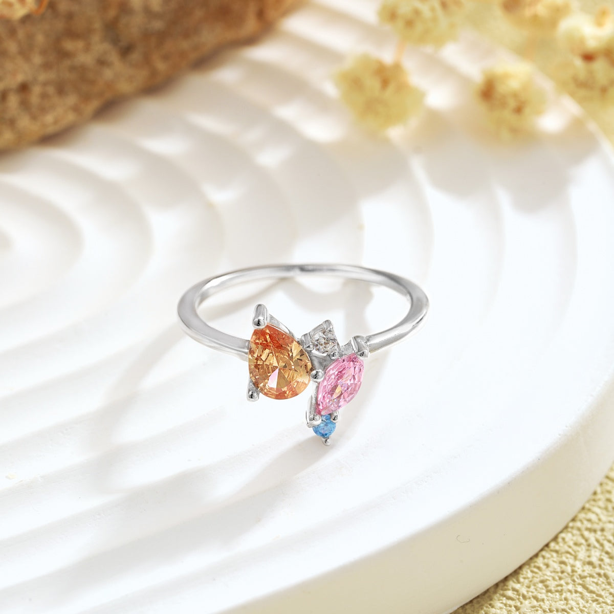 [Olivia JW]Radiant Colorful Multi Cut Daily Ring