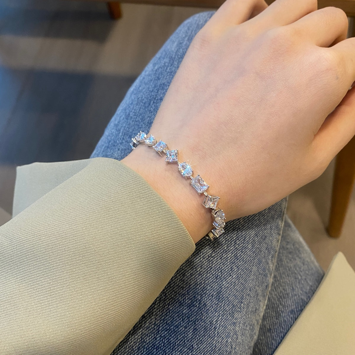 [Olivia JW]Unique Exquisite Multi Cut Daily Bracelet