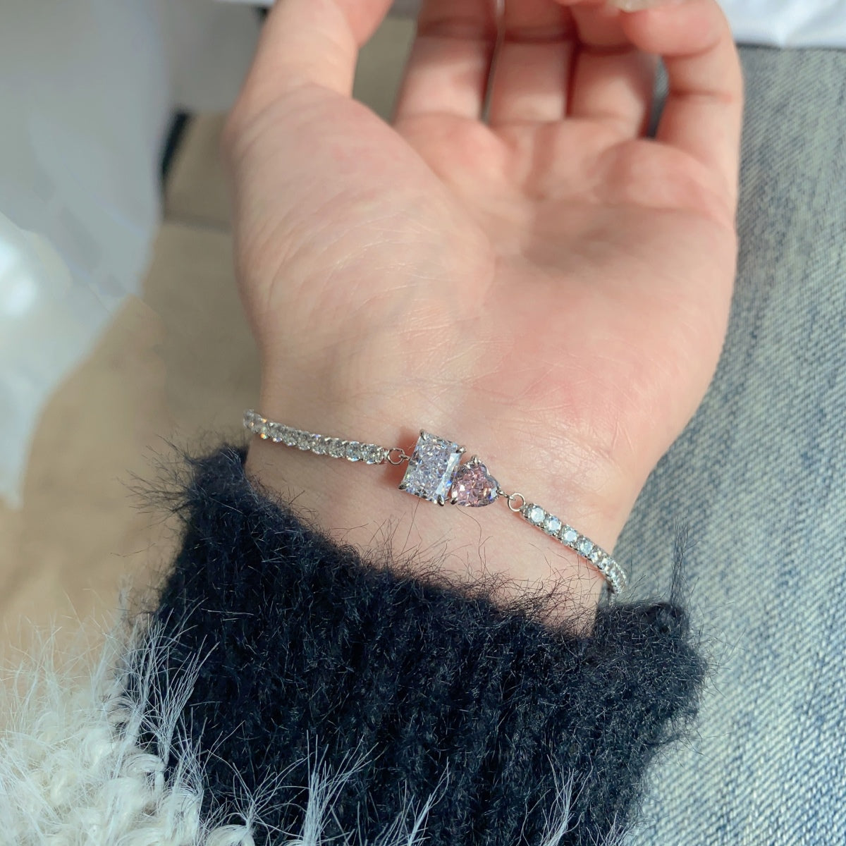 [Olivia JW]Dazzling Unique Multi Shape Lover Bracelet