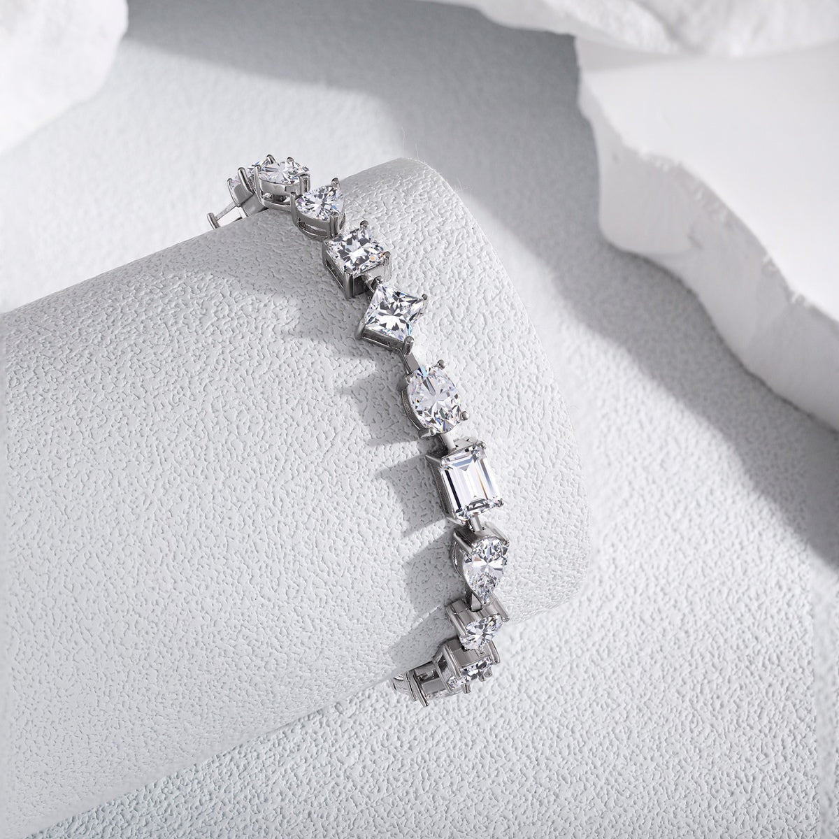 [Olivia JW]Unique Exquisite Multi Cut Daily Bracelet