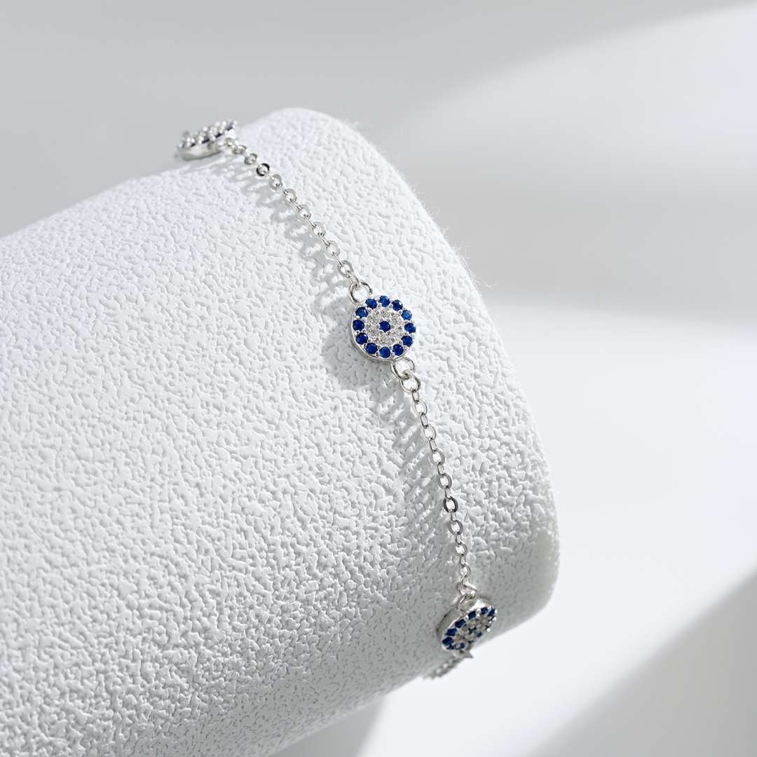 [Olivia JW]Delicate Round Shape Pendent Necklace