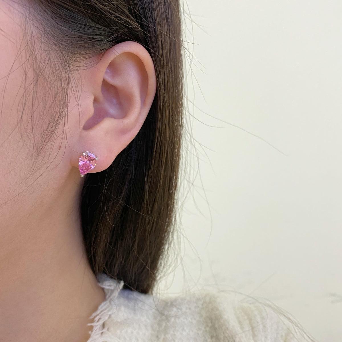 [Olivia JW]Ornate Water Drop Shape Earrings