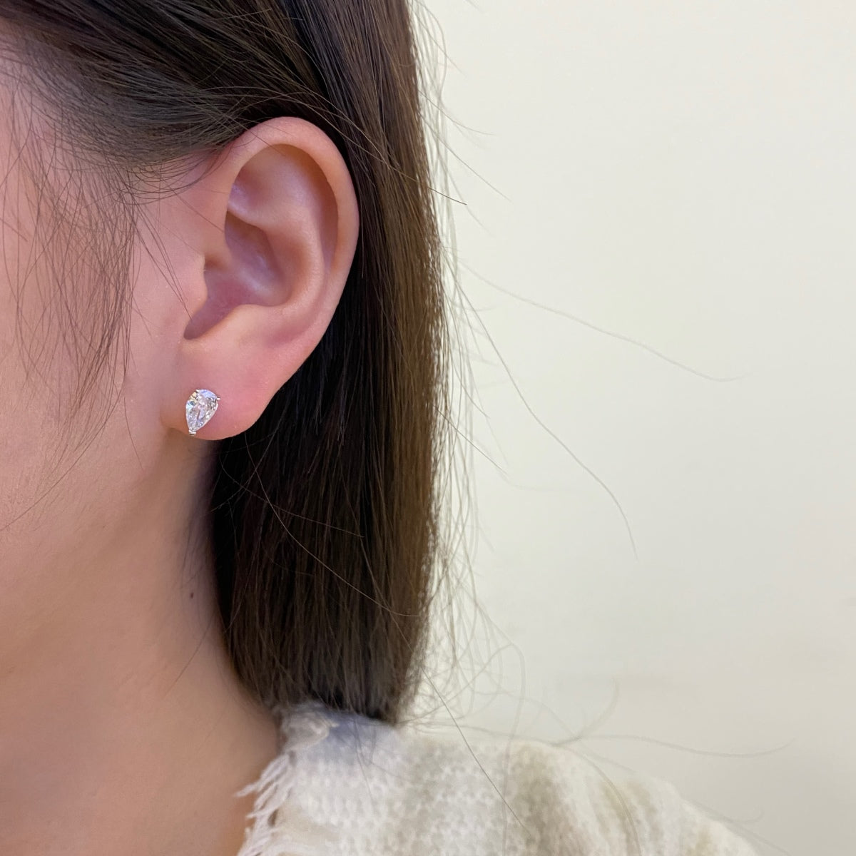 [Olivia JW]Ornate Water Drop Shape Earrings