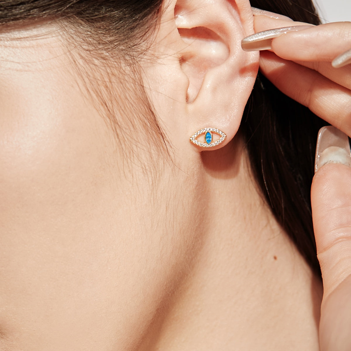 [Olivia JW]Blue Devil Eyes Hollow Stud Earrings