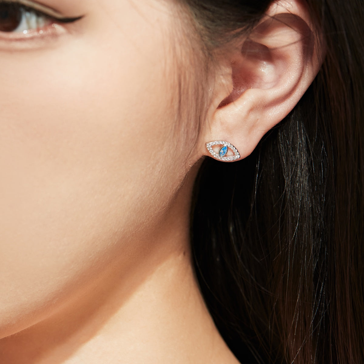 [Olivia JW]Blue Devil Eyes Hollow Stud Earrings