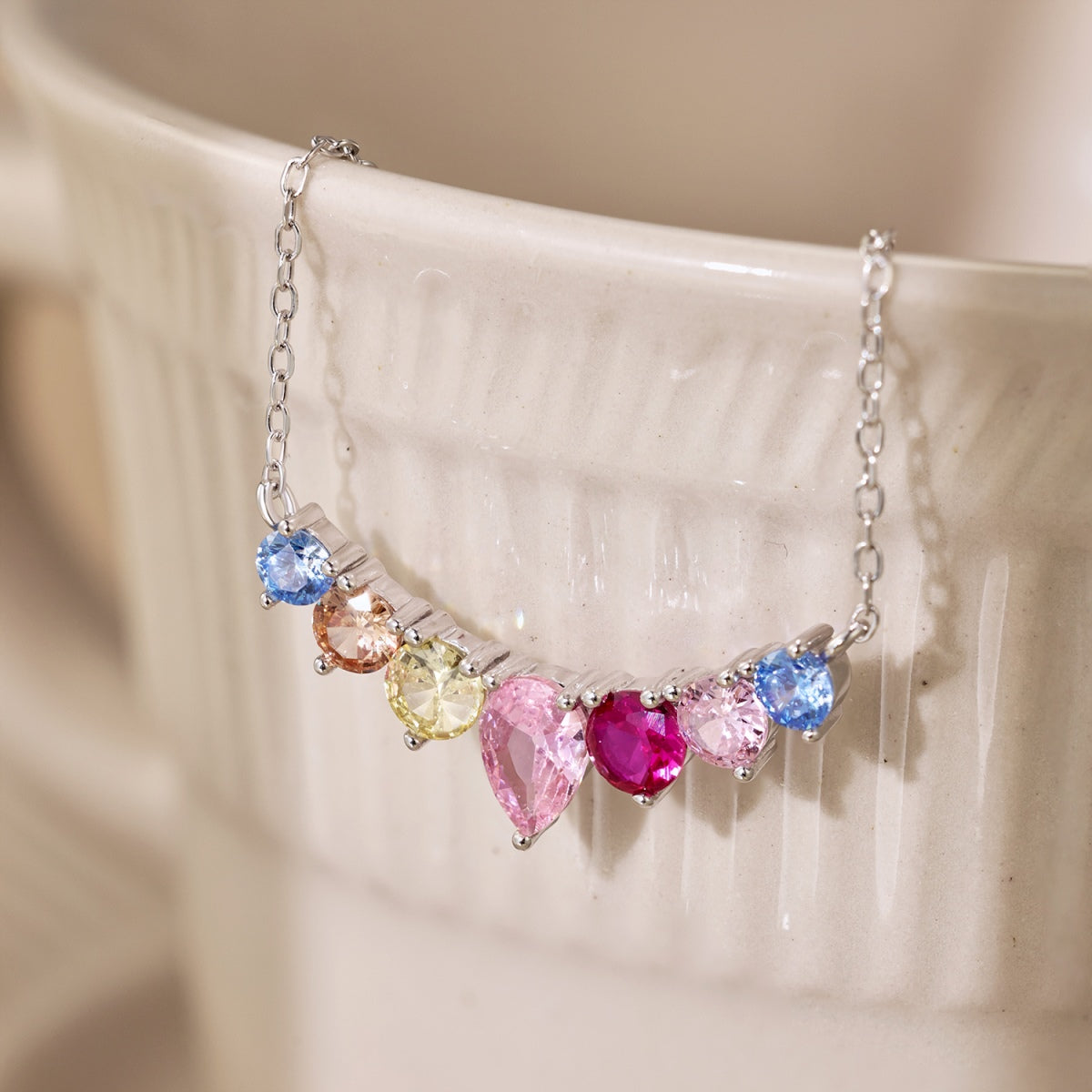 [Olivia JW]Dainty Colorful Heart Necklace