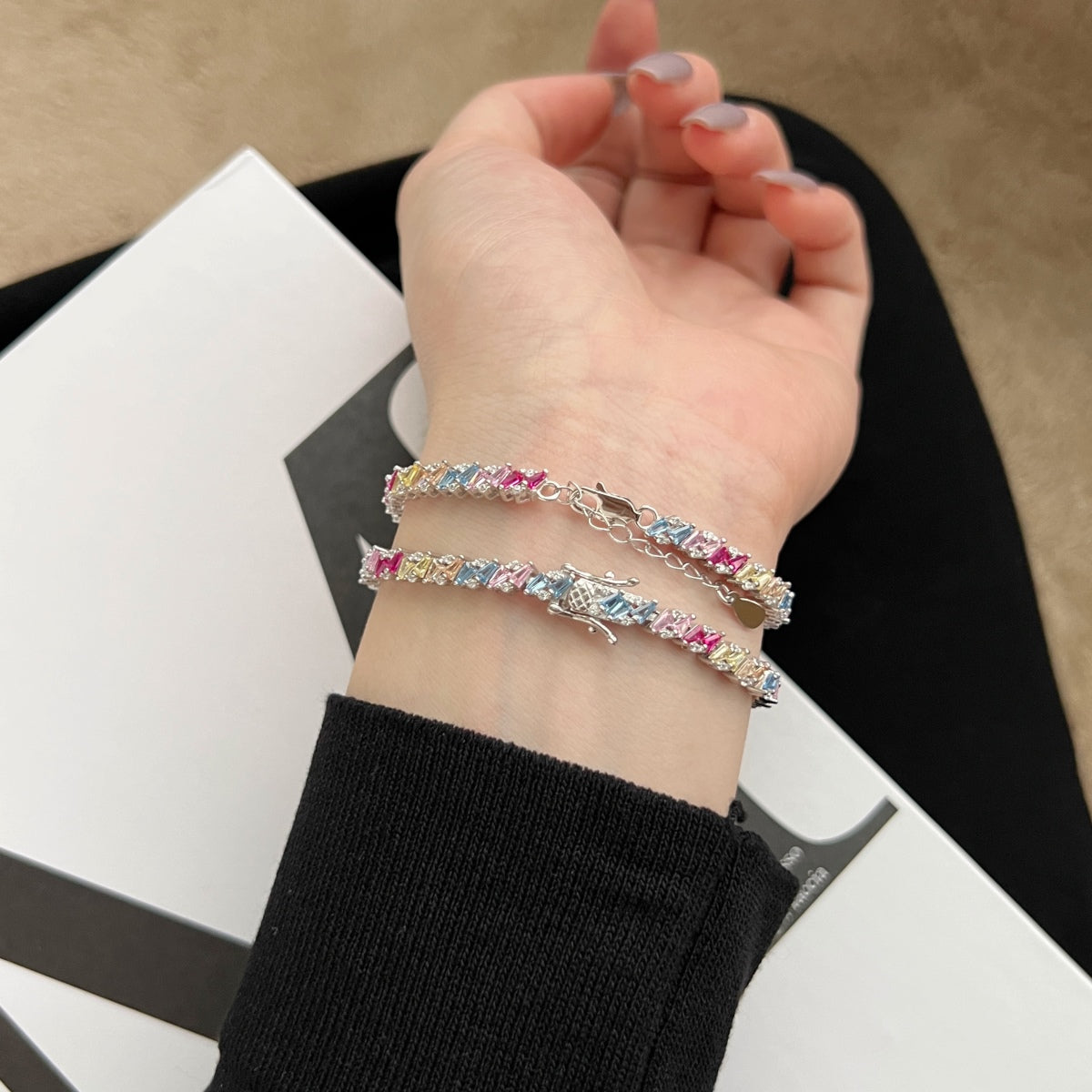 [Olivia JW]Ornate Sparkling Multi Cut Party Bracelet