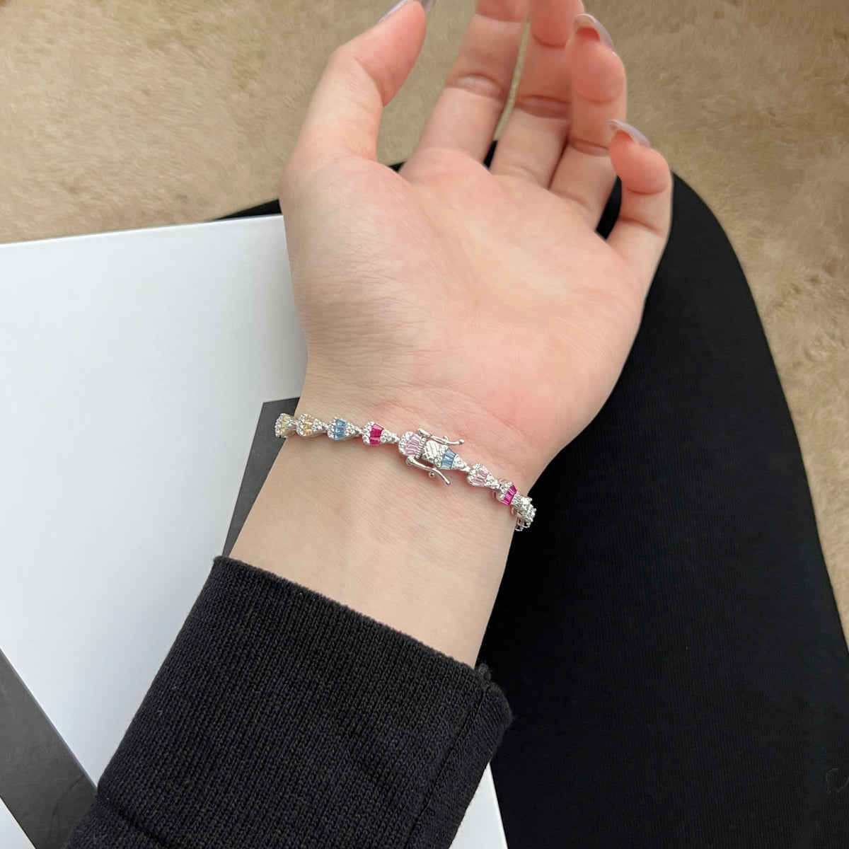 [Olivia JW]Radiant Water Drop Shape Daily Bracelet