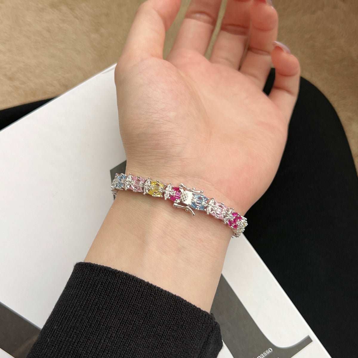 [Olivia JW]Delicate Colorful Multi Cut Party Bracelet