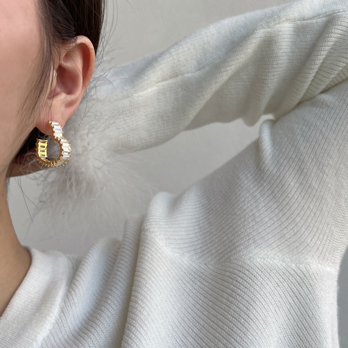 [Olivia JW]Radiant Heart Cutout Earrings