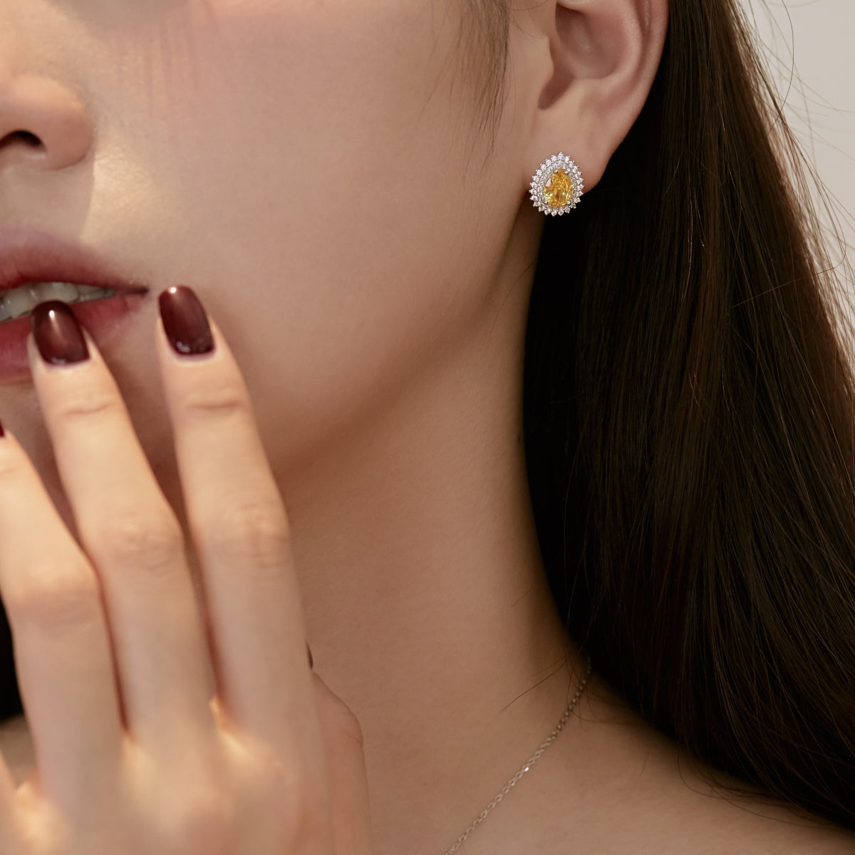 [Olivia JW]Delicate Gorgeous Pear Cut Daily Earrings