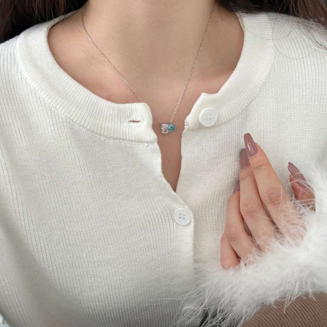 [Olivia JW]Dazzling Square & Heart Shape Necklace