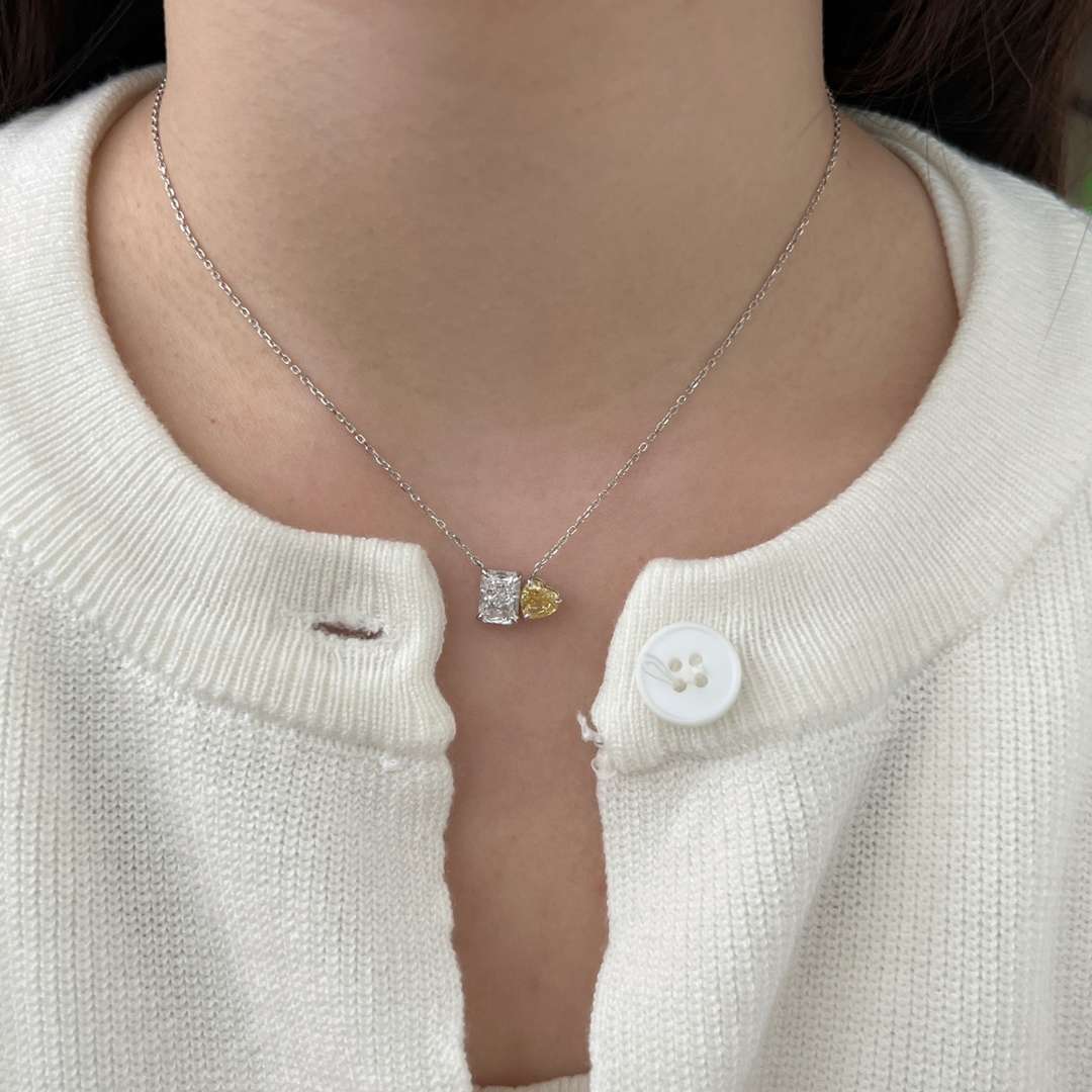 [Olivia JW]Dazzling Square & Heart Shape Necklace