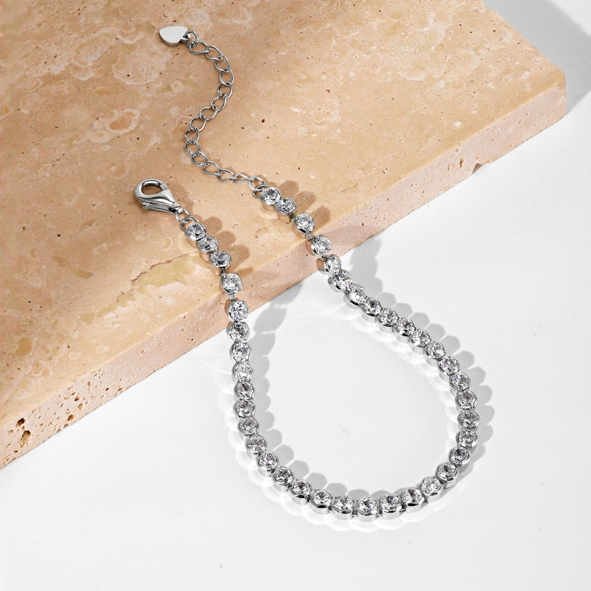[Olivia JW]Dazzling Sparkling Round Cut Daily Bracelet