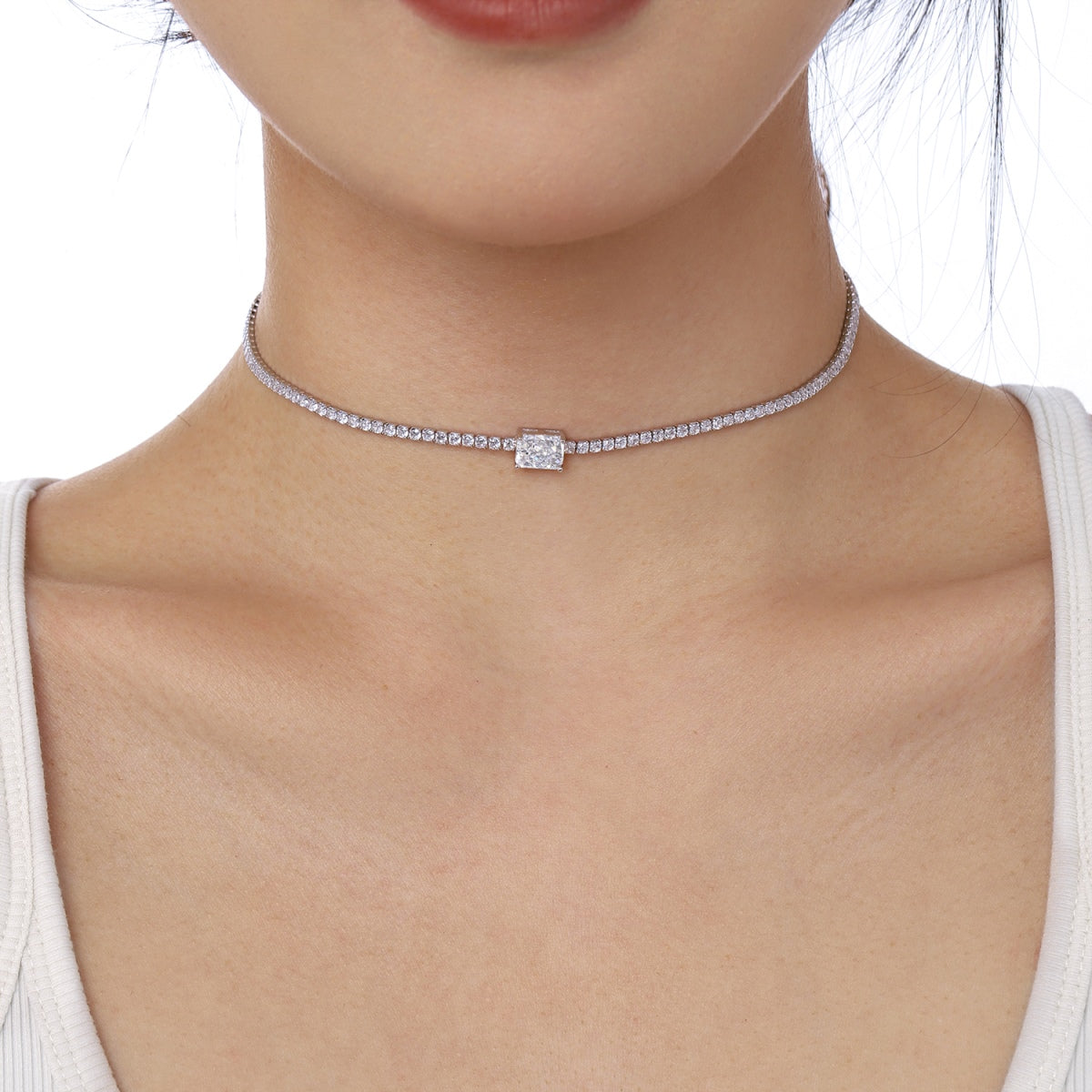 [Olivia JW]2.0 carat Ornate Emerald Cut Necklace