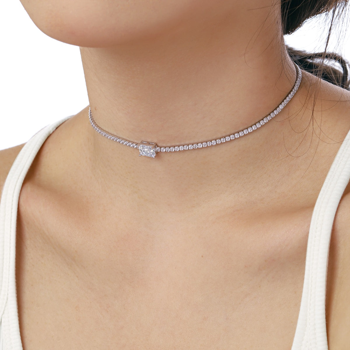 [Olivia JW]2.0 carat Ornate Emerald Cut Necklace