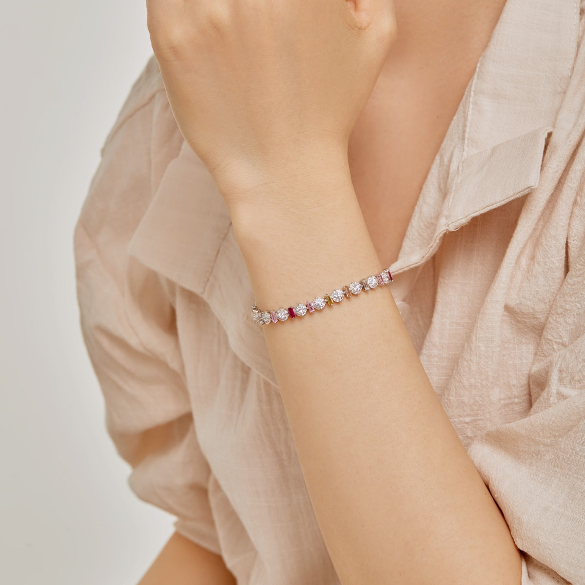 [Olivia JW]Radiant Colorful Round Shape Daily Bracelet