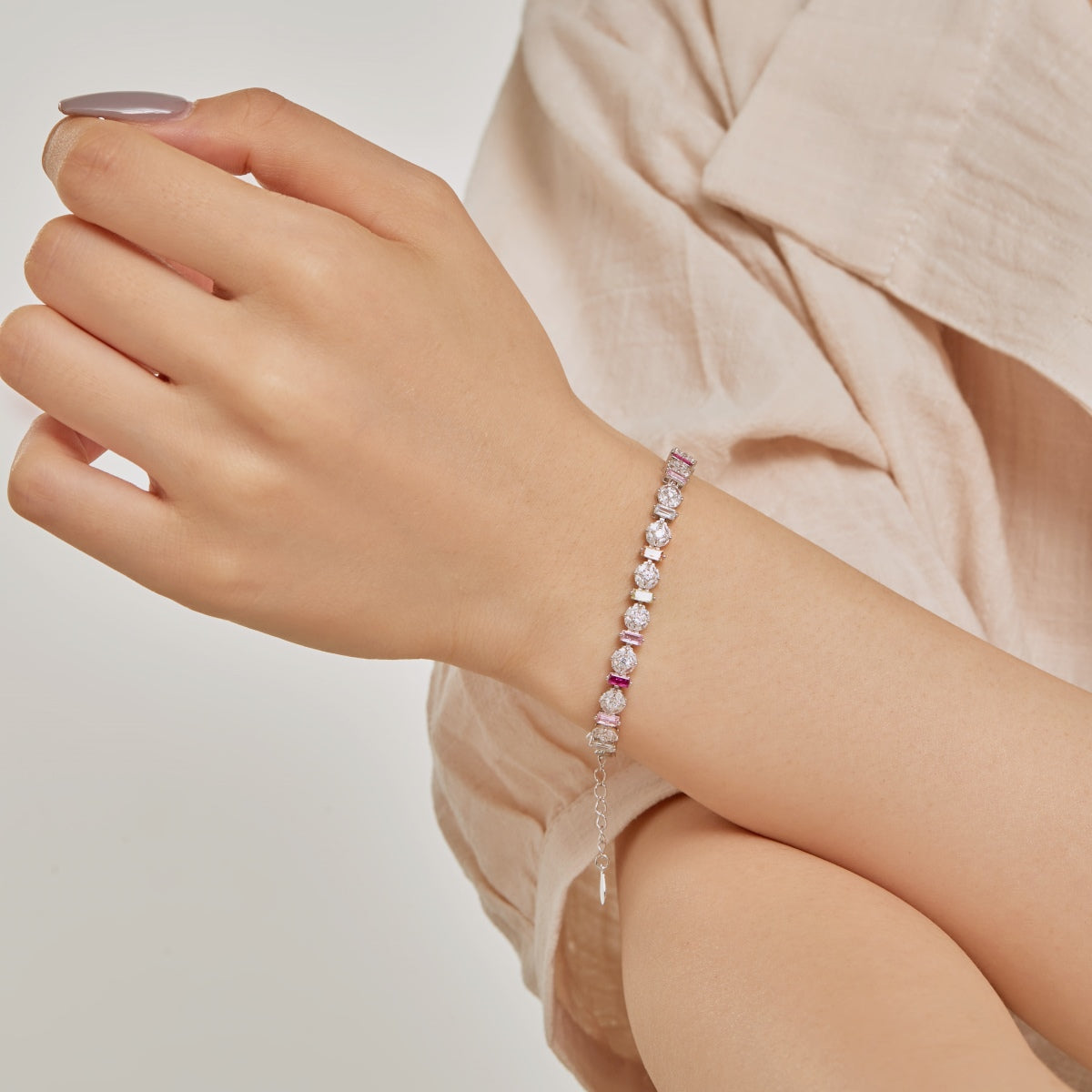 [Olivia JW]Radiant Colorful Round Shape Daily Bracelet