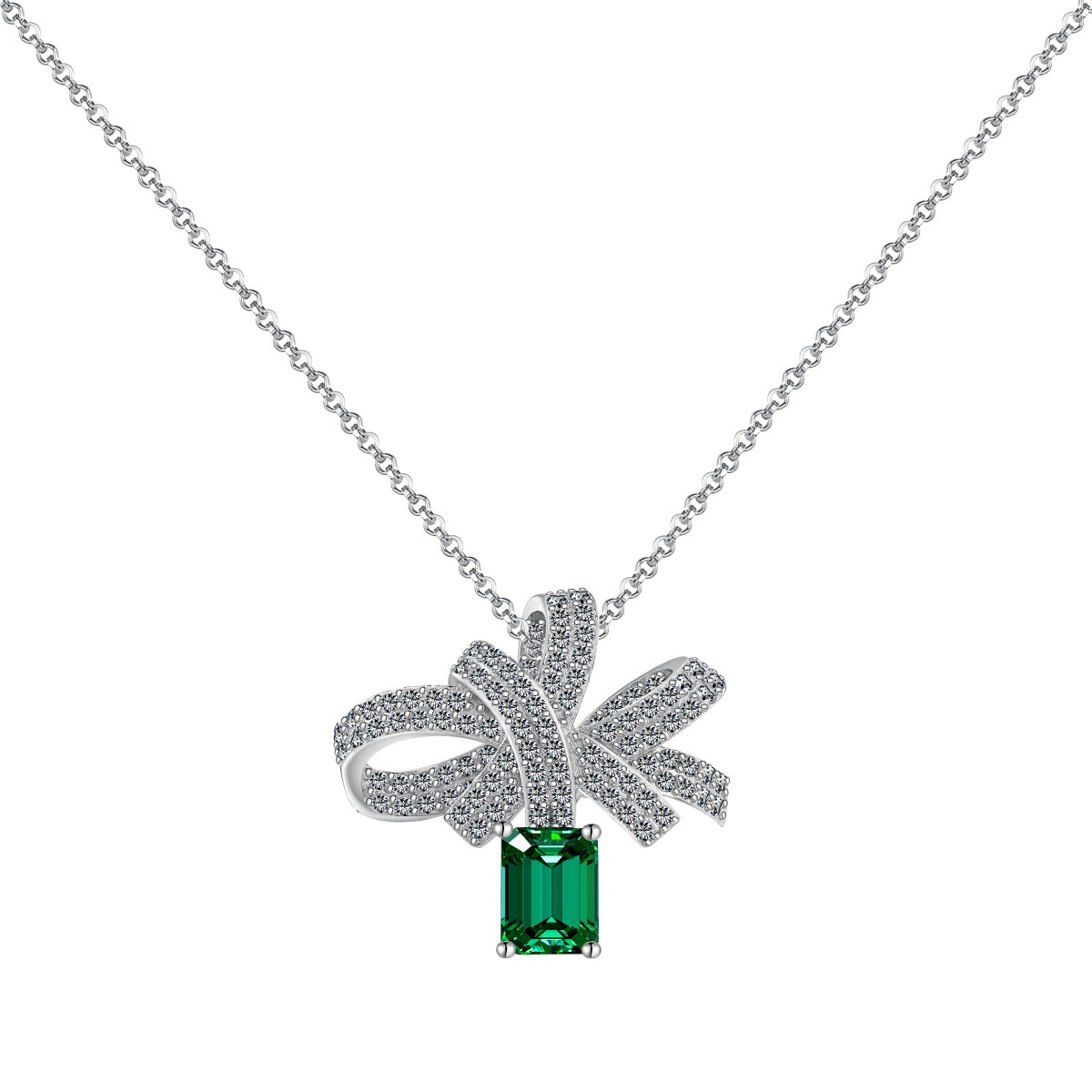 [Olivia JW]Luxurious Flower Shape Emerald Cut Necklace