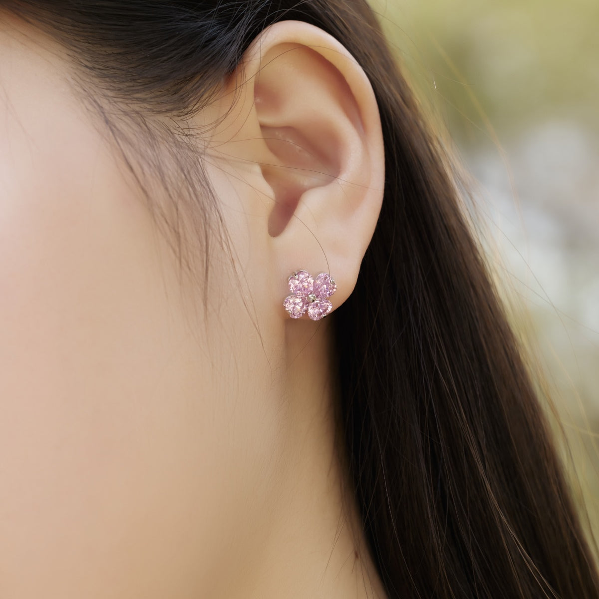 [Olivia JW]Four-Leaf Clover Ball Earrings