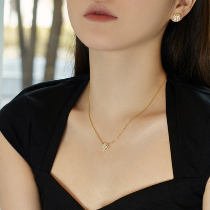 [Olivia JW]Exquisite Necklace With Four-Leaf Clover Flower Design