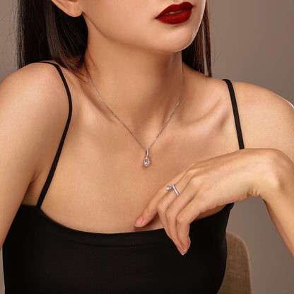 [Olivia JW]Delicate Water Drop Shape Fashion Necklace
