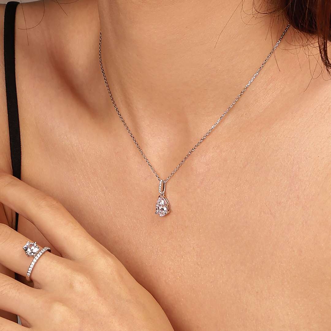 [Olivia JW]Delicate Water Drop Shape Fashion Necklace