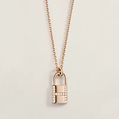 [Olivia JW]HM ADVANCED NICHE LOCK HEAD NECKLACE DIAMONDS