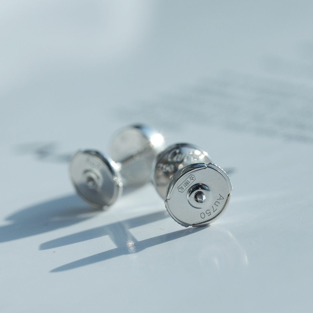 [Olivia JW]LOVE EARRINGS SILVER 10MM