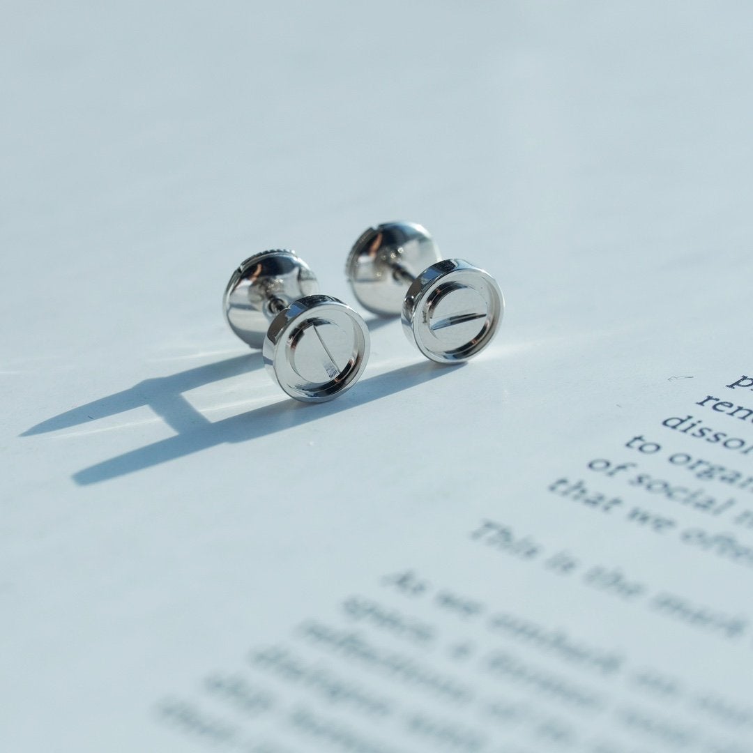 [Olivia JW]LOVE EARRINGS SILVER 10MM