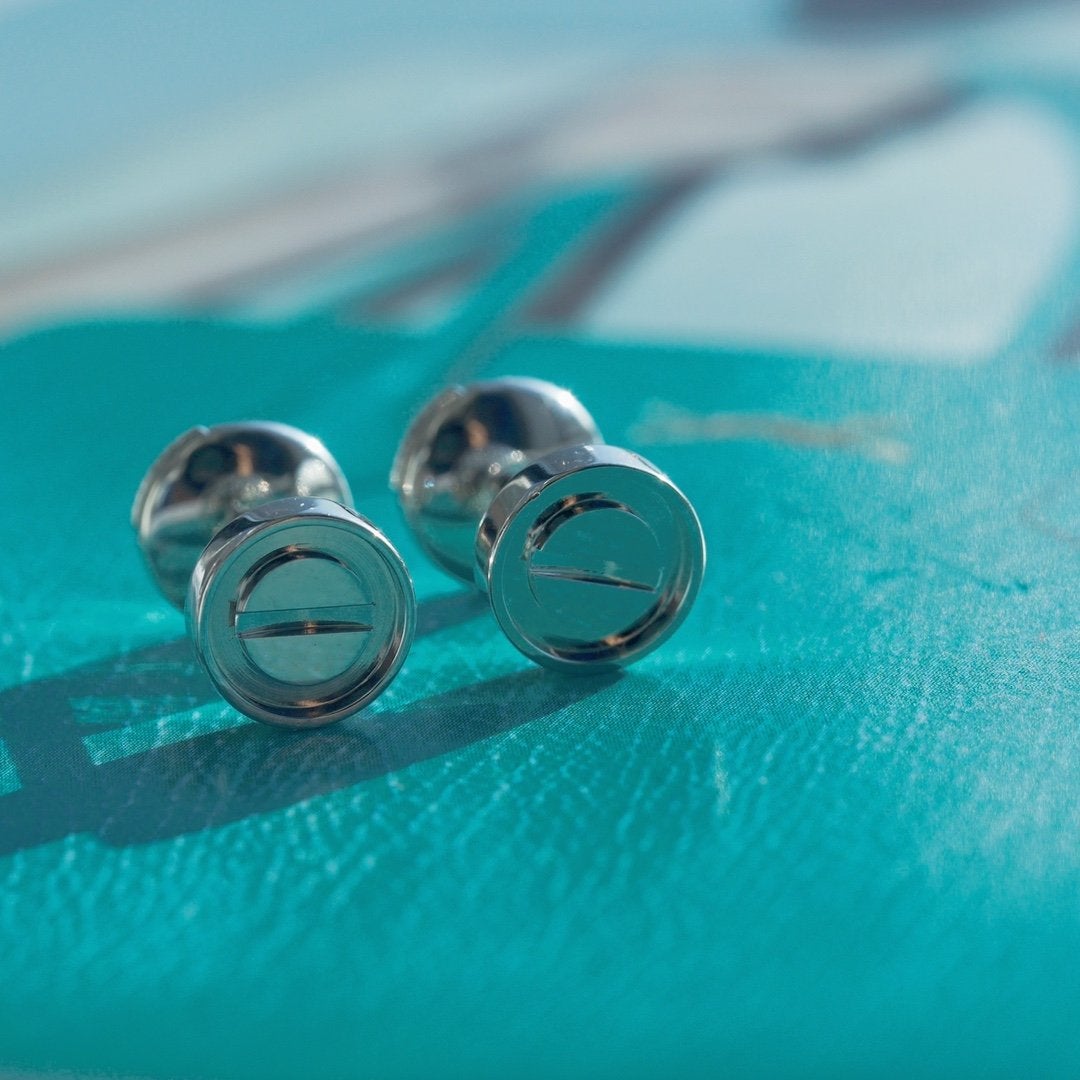 [Olivia JW]LOVE EARRINGS SILVER 10MM