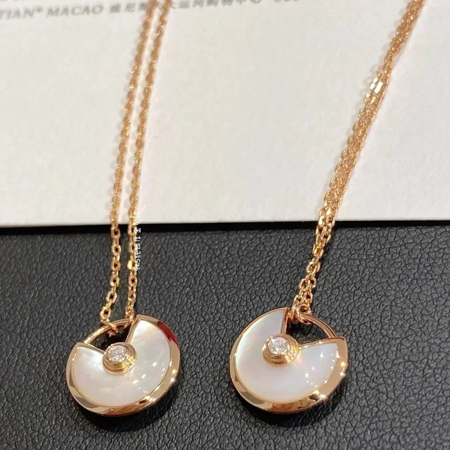[Olivia JW]AMULETTE ROSE GOLD MOP NECKLACE