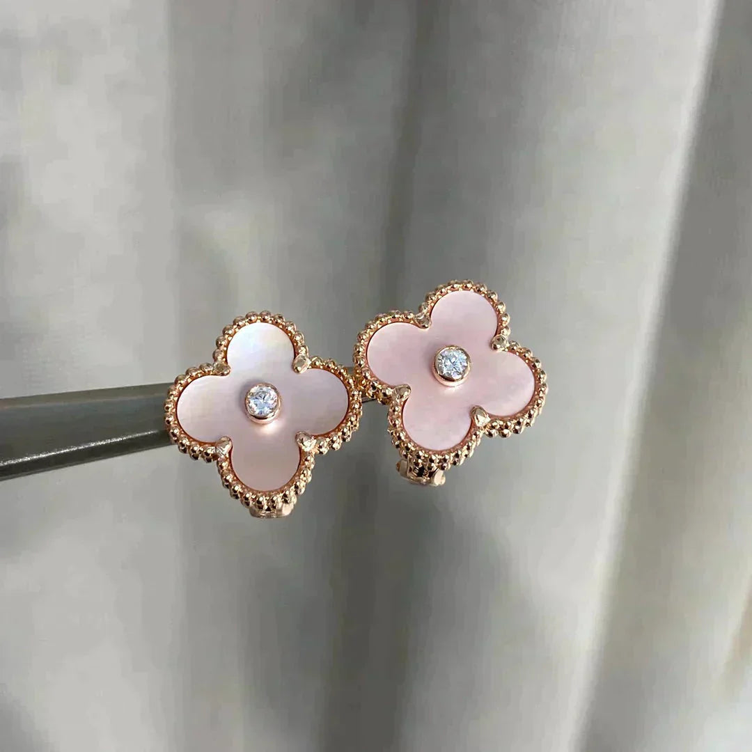 [Olivia JW]CLOVER MEDIUM 1 MOTIFS  PINK MOP DIAMOND EARRINGS